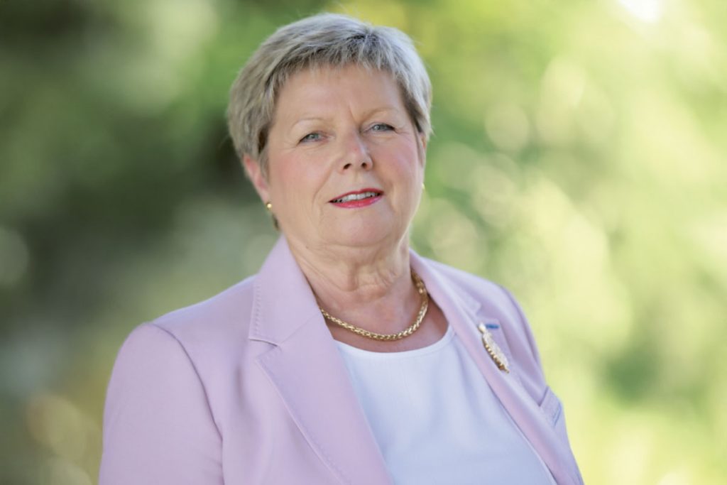 Catherine Lhéritier chevalier de la légion d'honneur