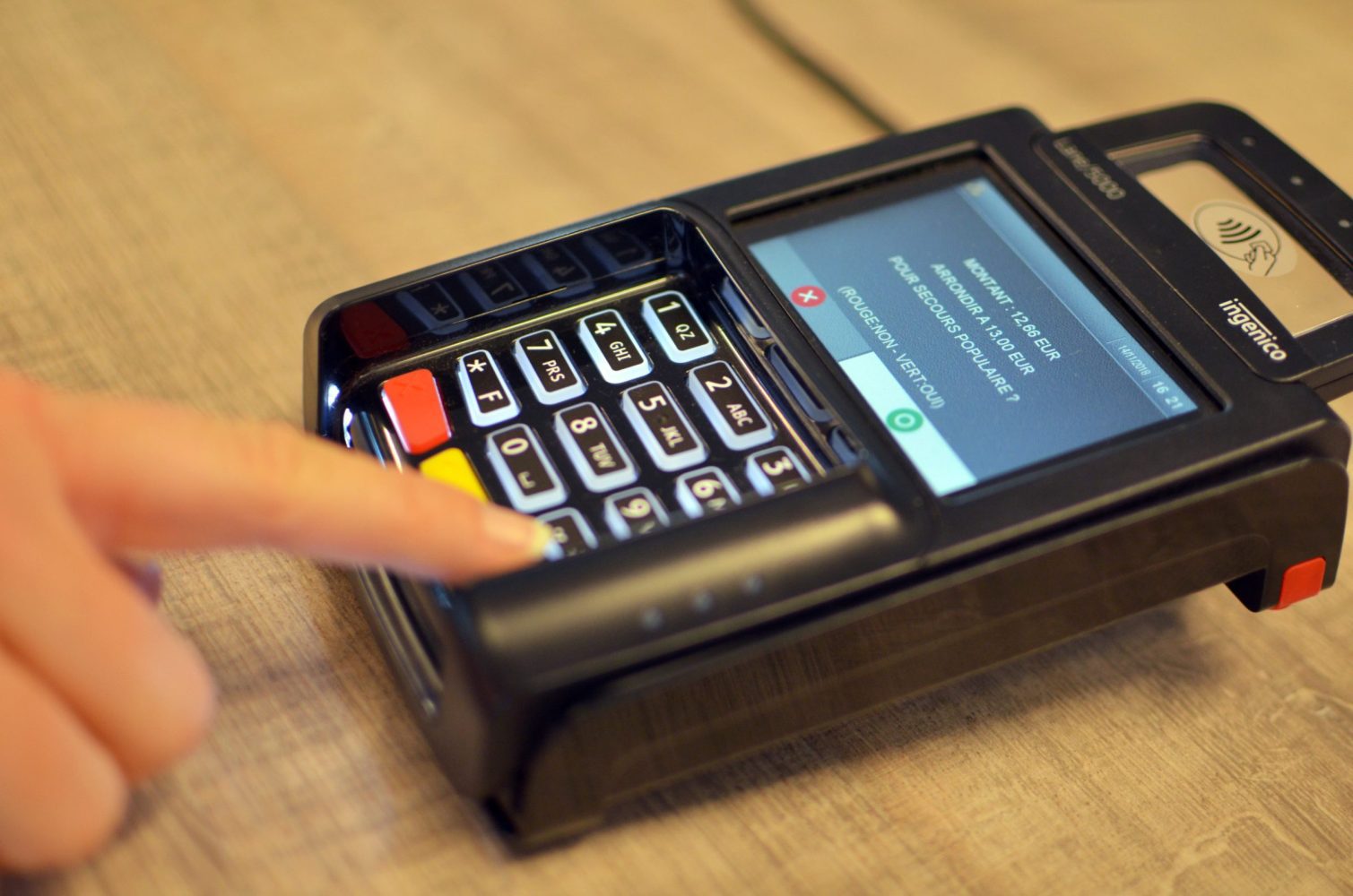 L'arrondi en caisse mobilise 450 000 € en Centre-Val de Loire